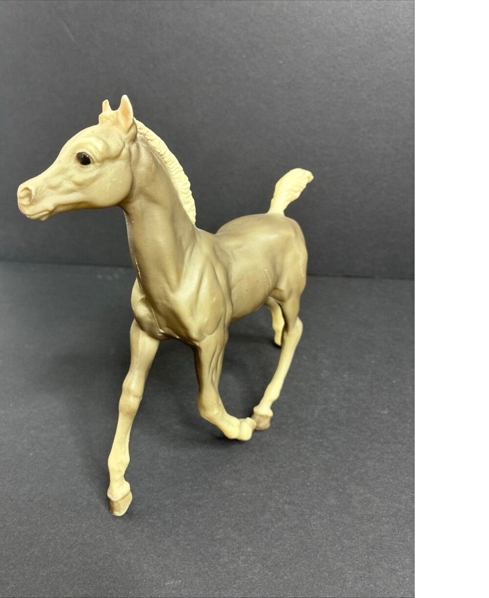 Vintage Breyer #131 Traditional Running Smoke Gray Foal White Points Collectors